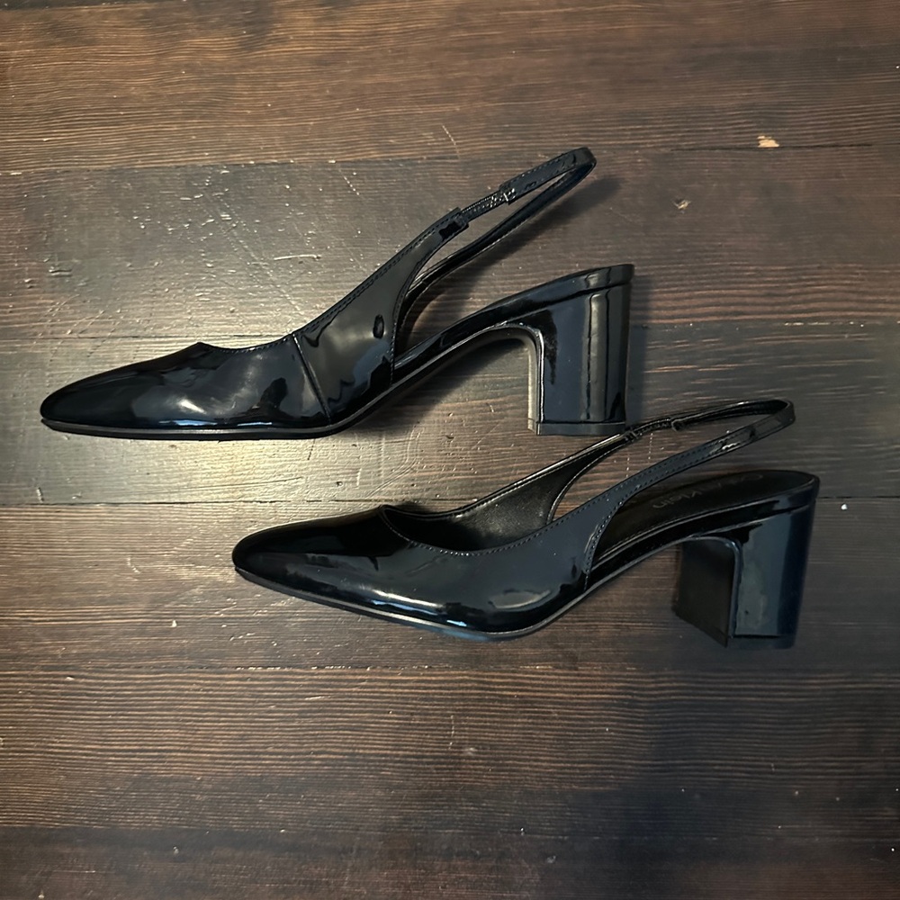 Calvin Klein slingback kitten heel - black size 7.5